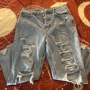 Vanilla star distressed light wash ripped 90’s Boyfriend Jeans size 11